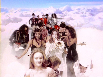 Le son pop de la chanson me transportait dans les années 60: l'y associais les images pop de Sergent Pep¡— souvenirs de Sandy Shaw, les échos de Burt Bacharach e Herp Albert. Il y avait de la joie, du fun. L'album était proV par Lenny Kravitz.