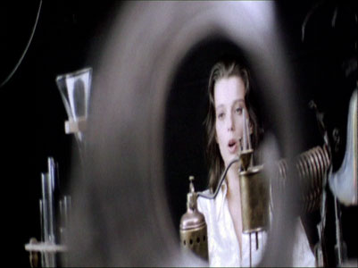 La Cour Des Grandes V1